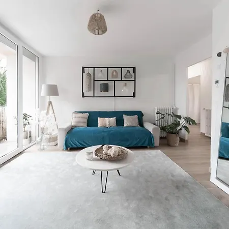 *les Sapins* Cocooning - Idealement Situe - Balcon + Parking *