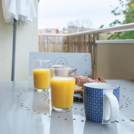 *les Sapins* Cocooning - Idealement Situe - Balcon + Parking アパート