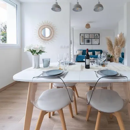 *les Sapins* Cocooning - Idealement Situe - Balcon + Parking